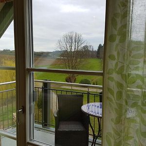 Deluxe Zimmer mit Kingsize-Bett