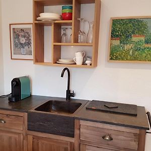 Zimmer mit zwei Einzelbetten